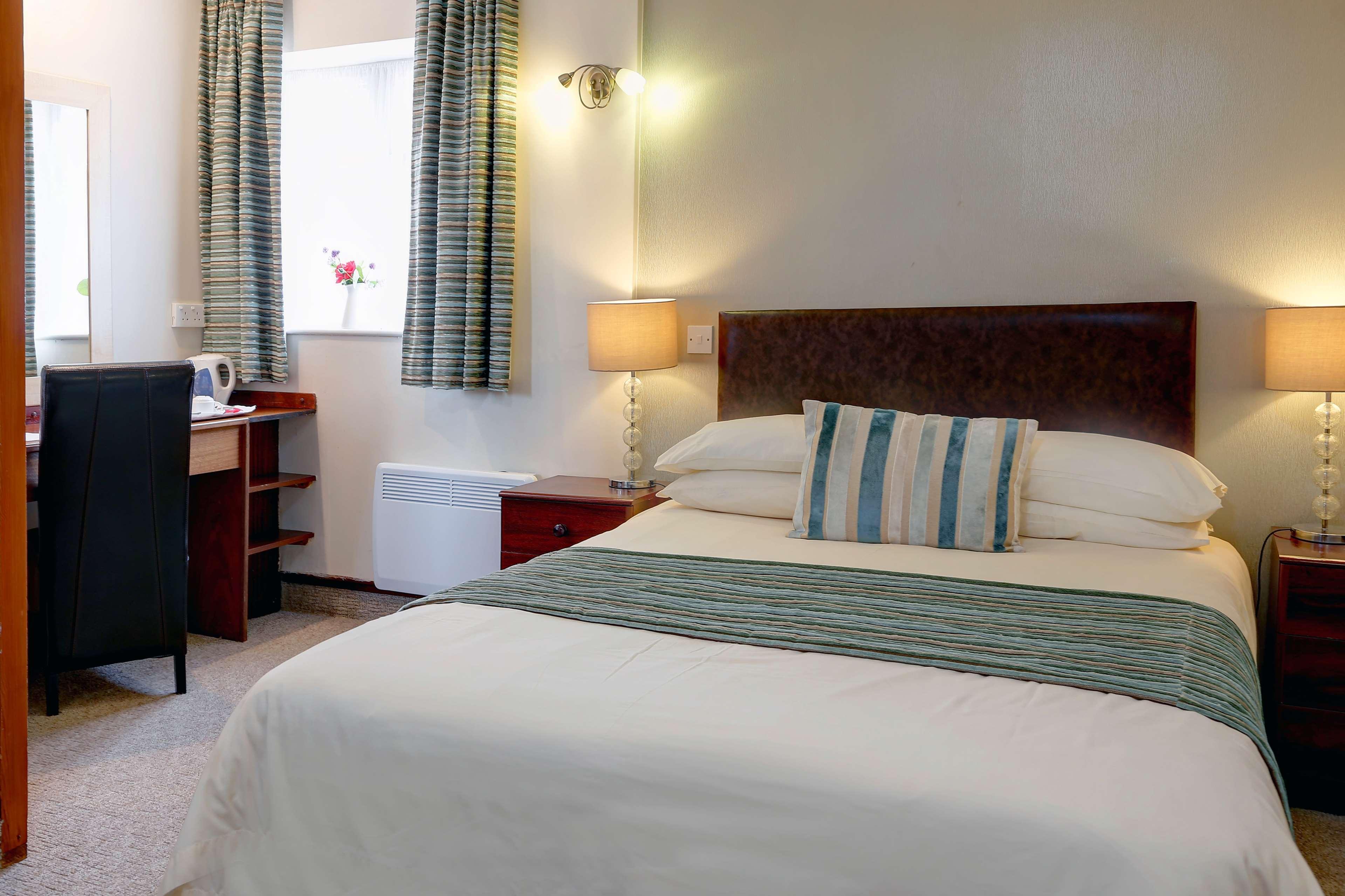 Best Western Compass Inn Tormarton Kültér fotó