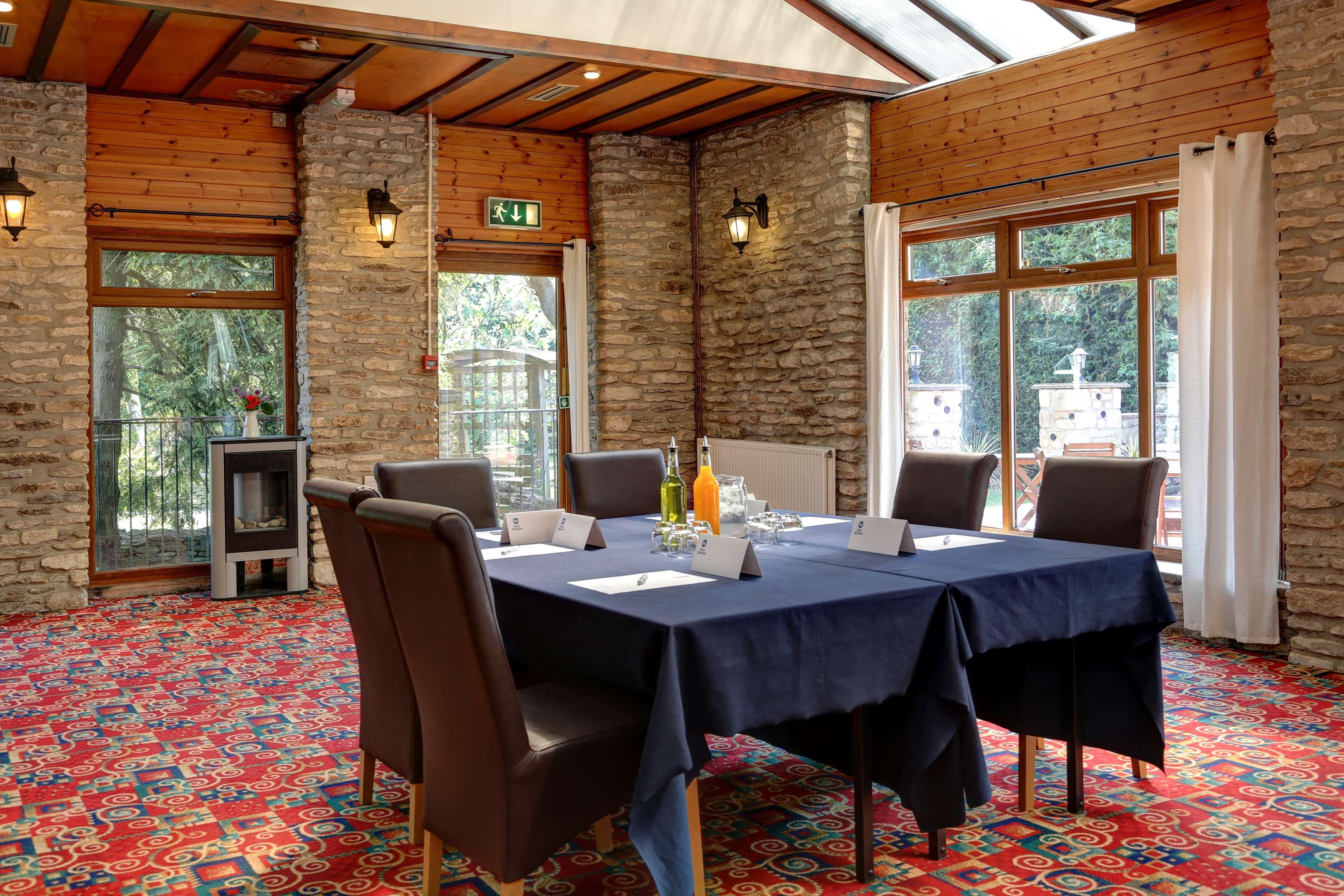 Best Western Compass Inn Tormarton Kültér fotó