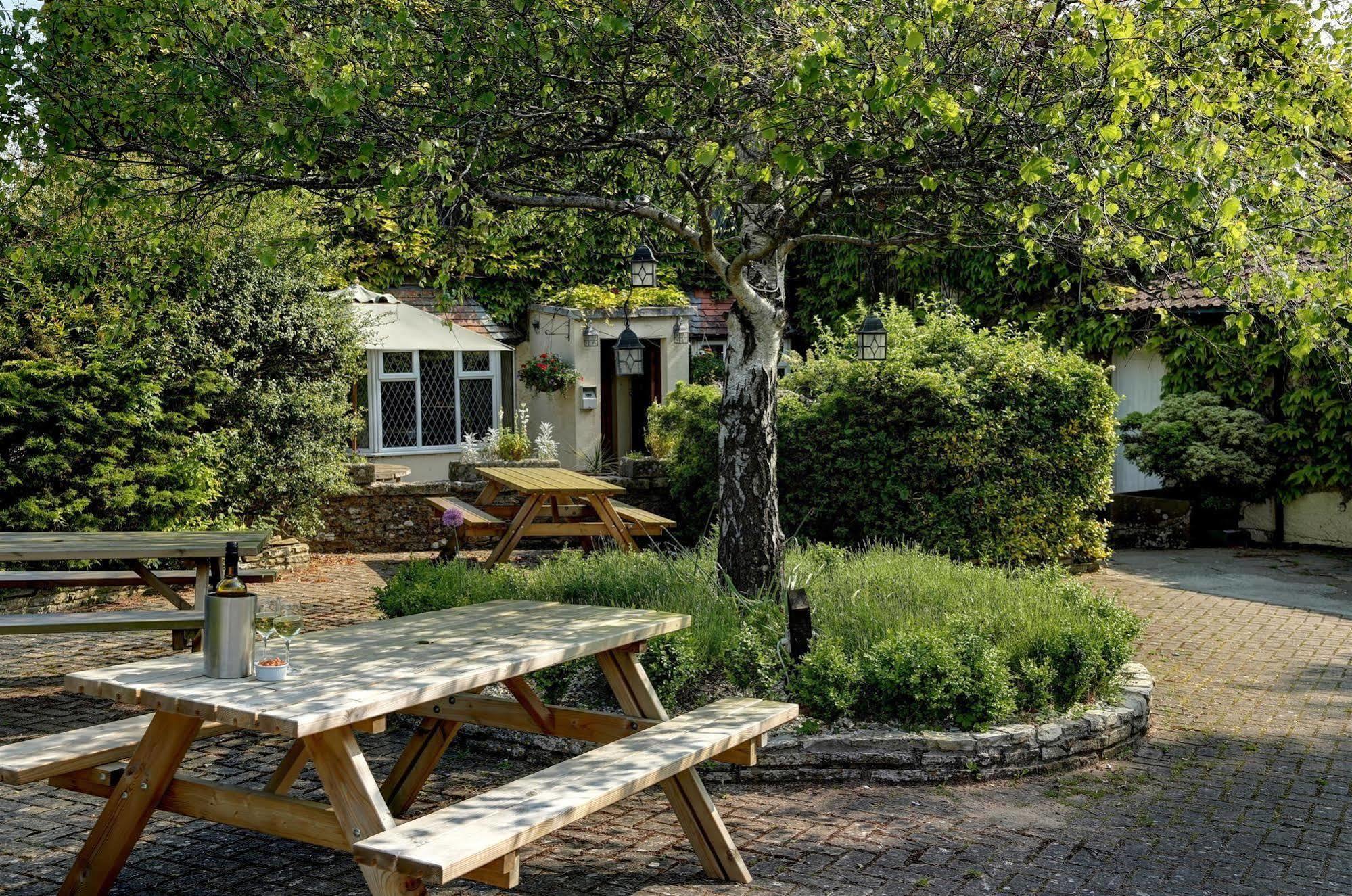 Best Western Compass Inn Tormarton Kültér fotó